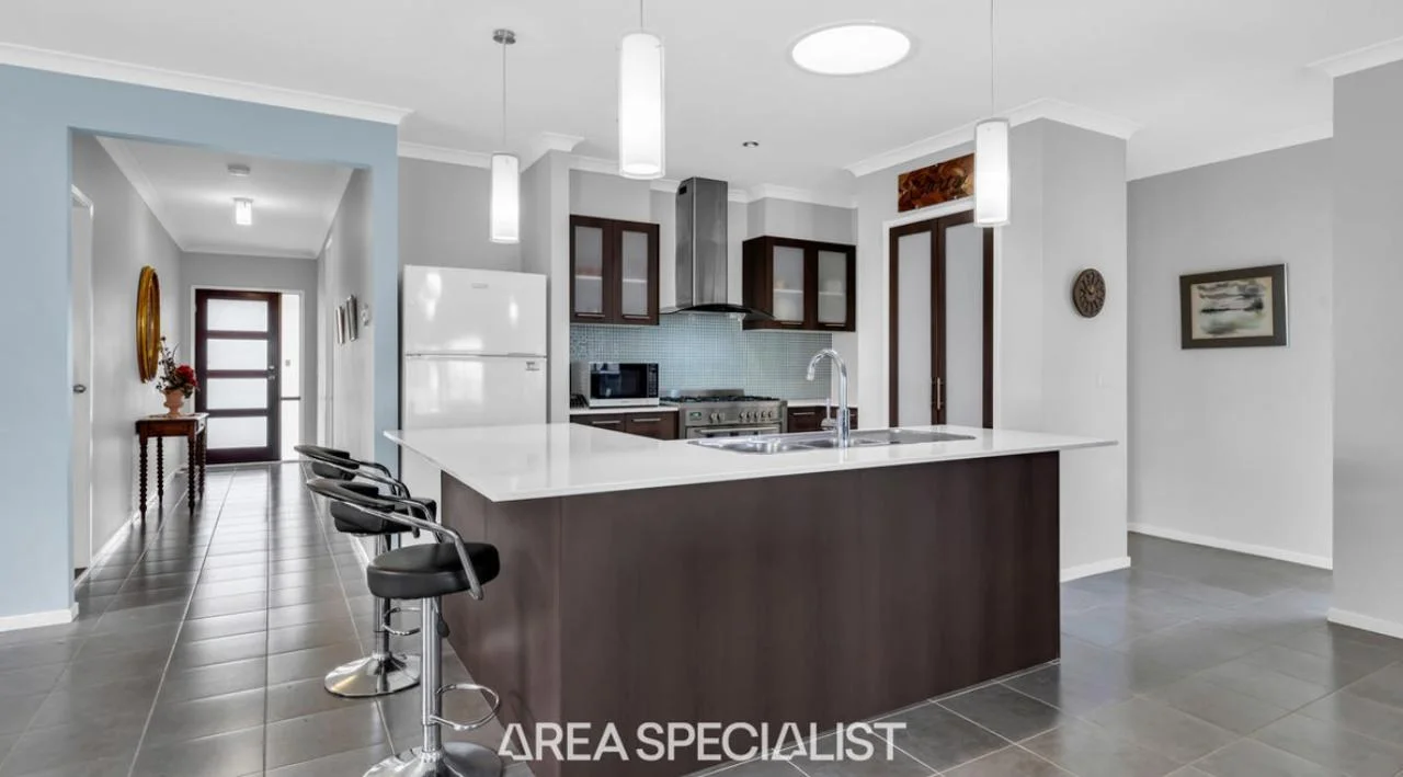 7 Ferndown Drive, photo 5